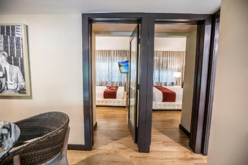 Metropole Suites South Beach image 10