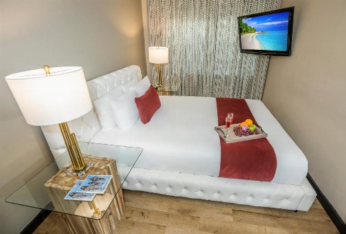 Metropole Suites South Beach image 9